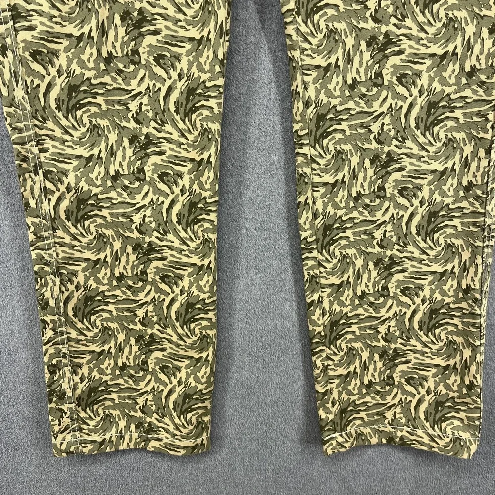 True Religion Cargo pants Men's 30 X 32‎ Abstract Camo Hunting camouflage
